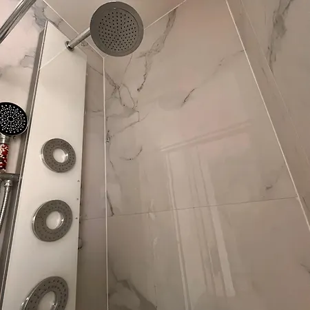 Balneo Et Relaxation - 044 * רואן